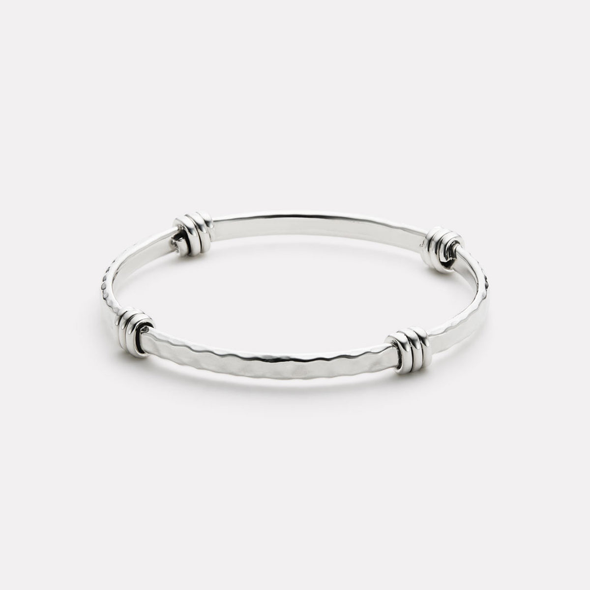 Silver Amarres Bangle