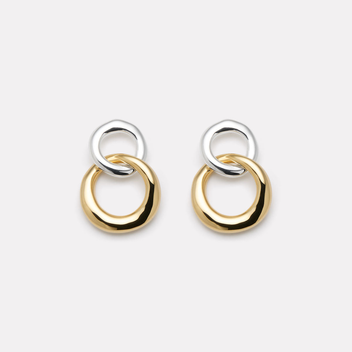 Tranquila Stud Earrings