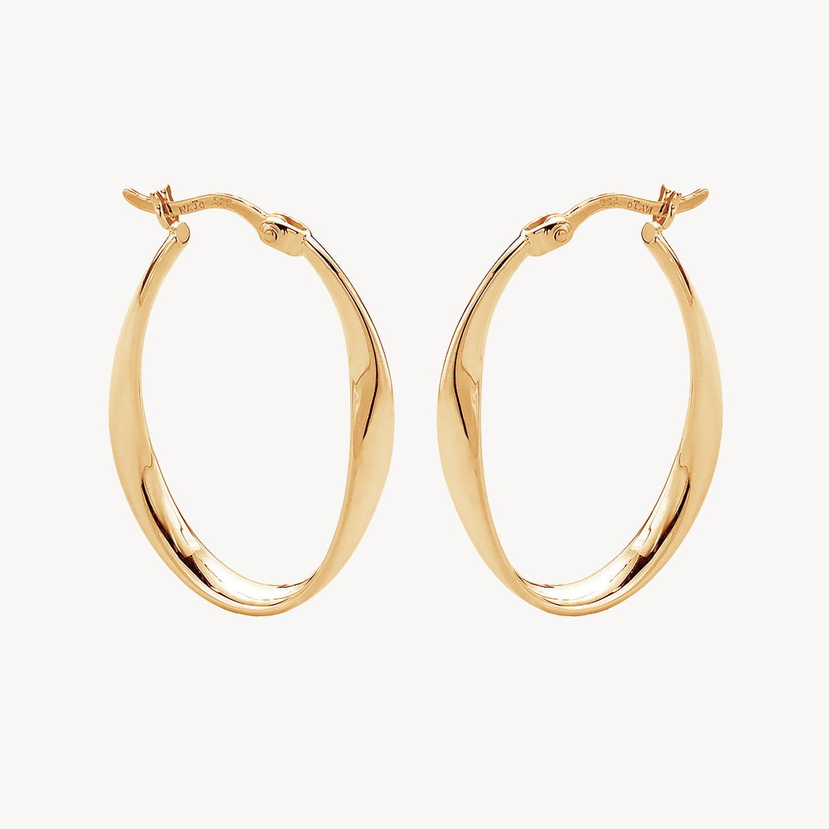 Yellow Gold Cinta Hoop