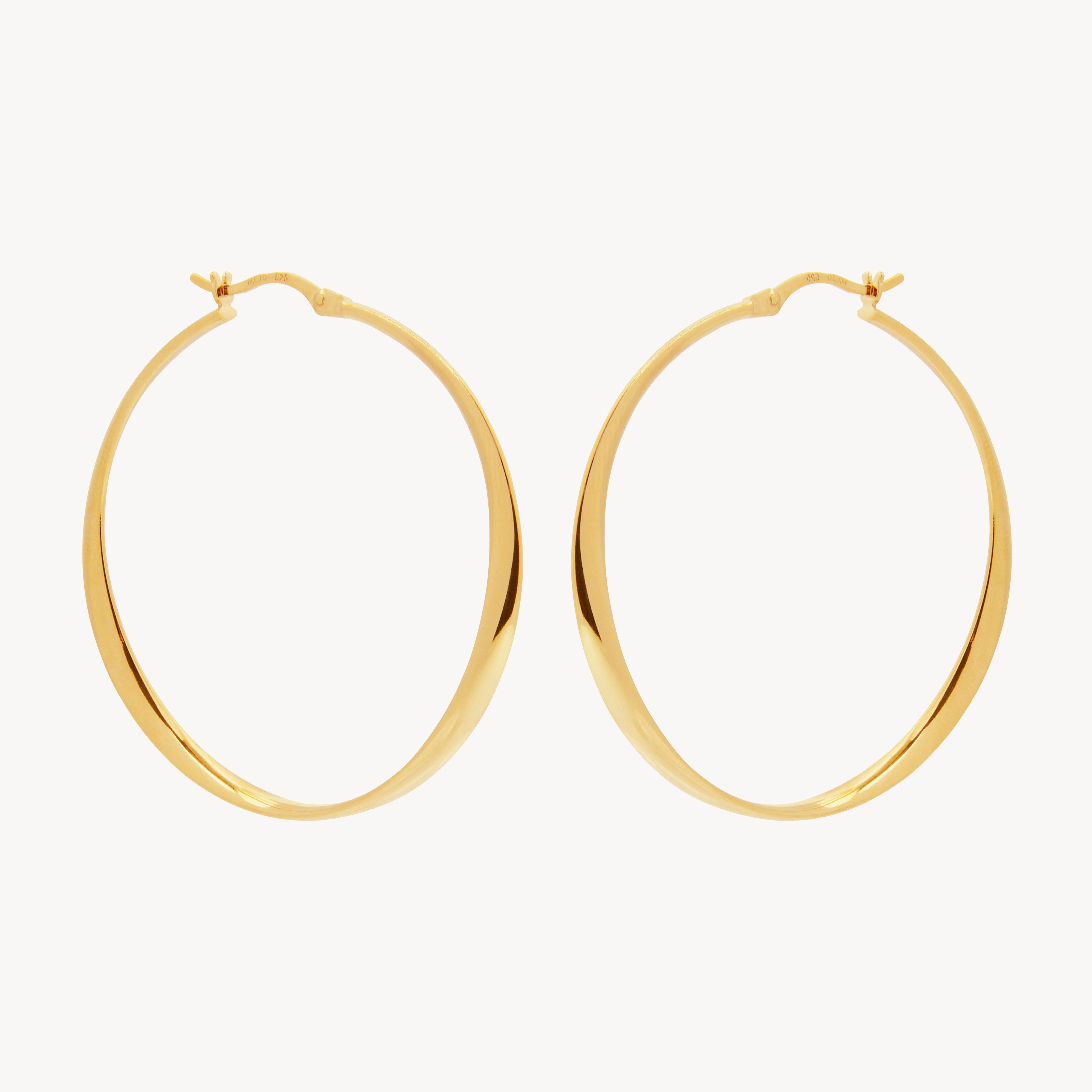 Yellow Gold Vespa Hoop Earring
