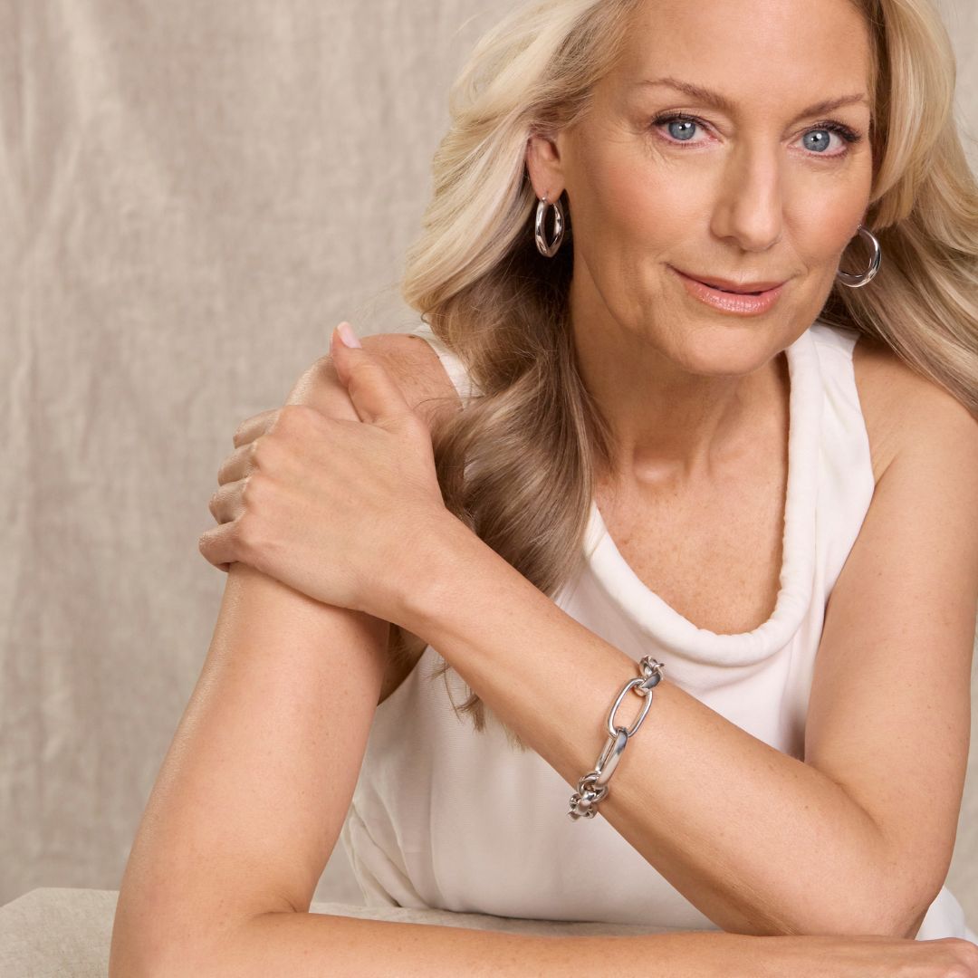 Dune Medium Hoop Earring