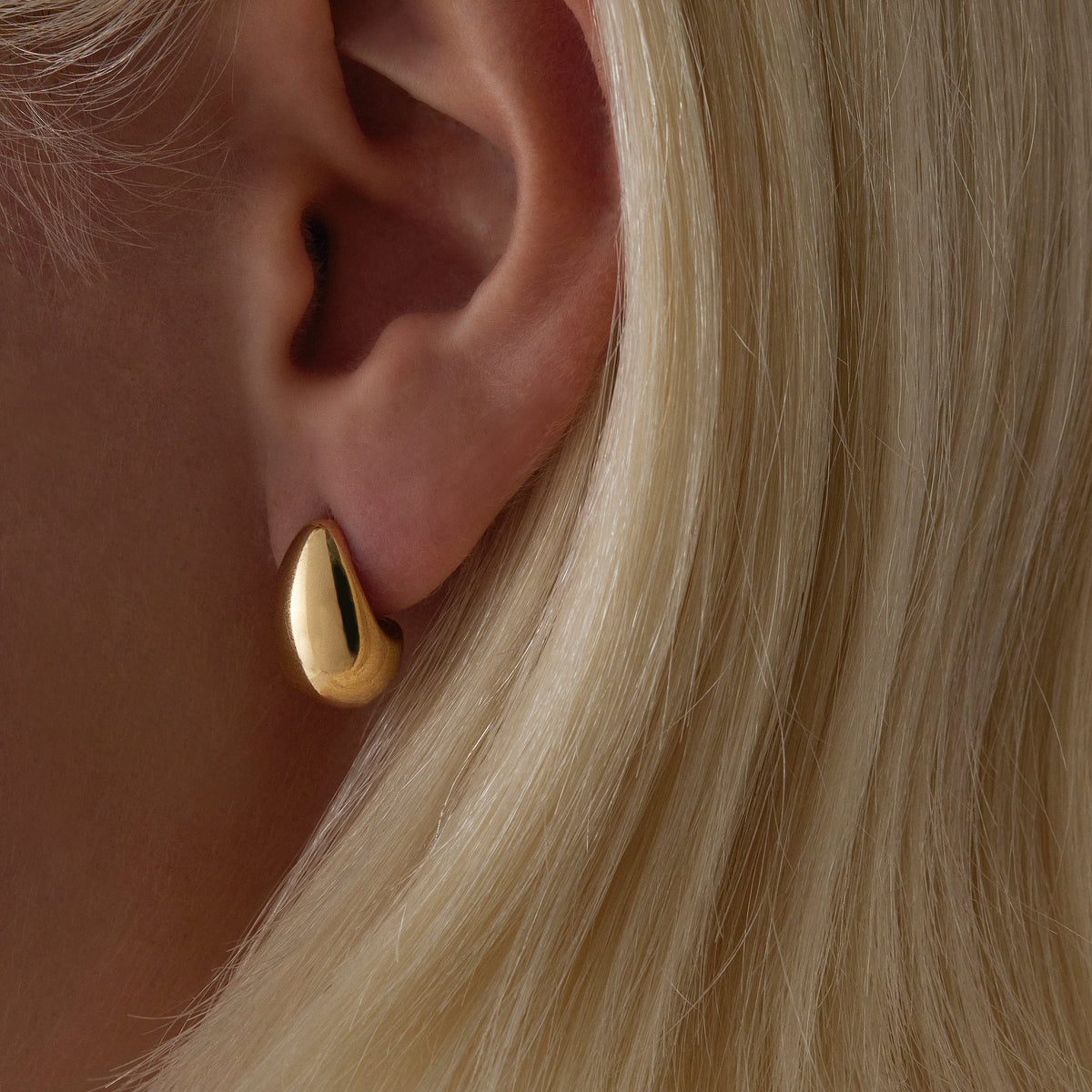 Baby Umbra Earrings