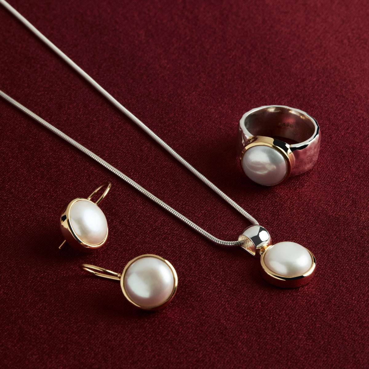 Chroma Pearl Ring