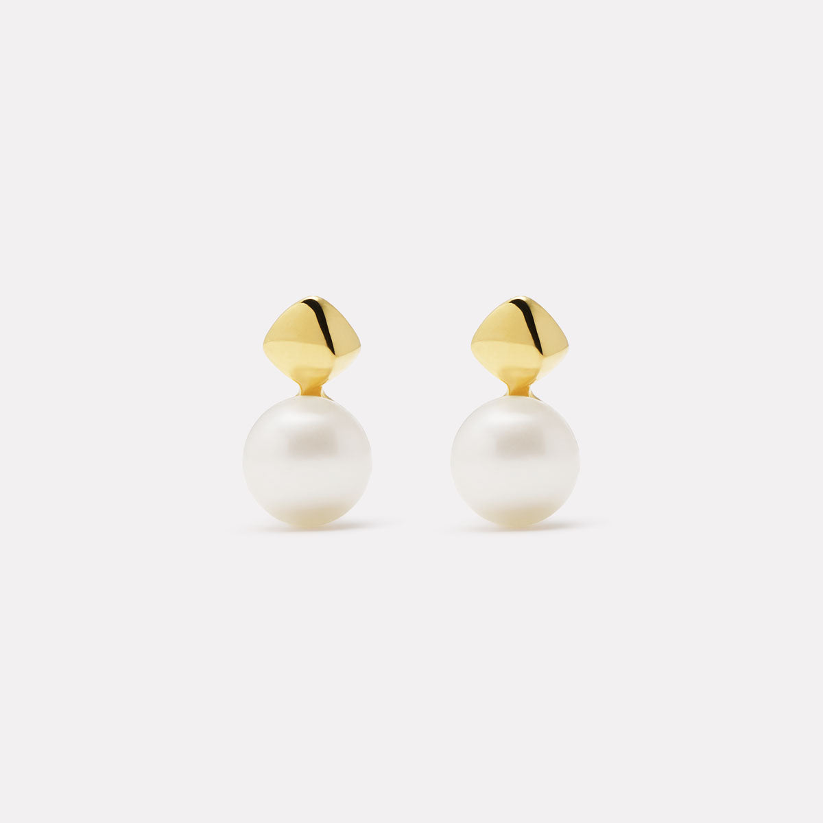 Yellow Gold Mirage Pearl Earrings
