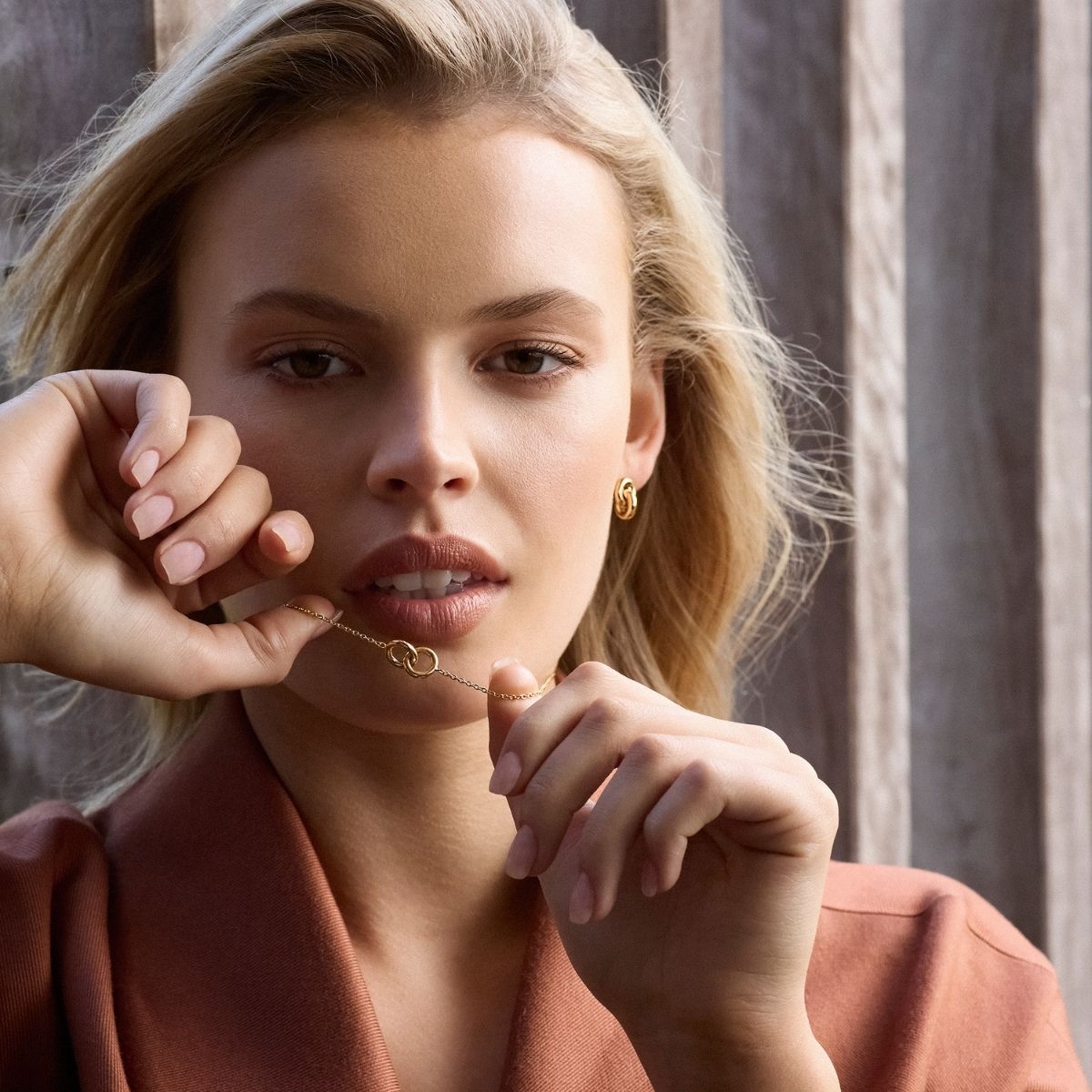 Embrace Necklace (42cm+ext)