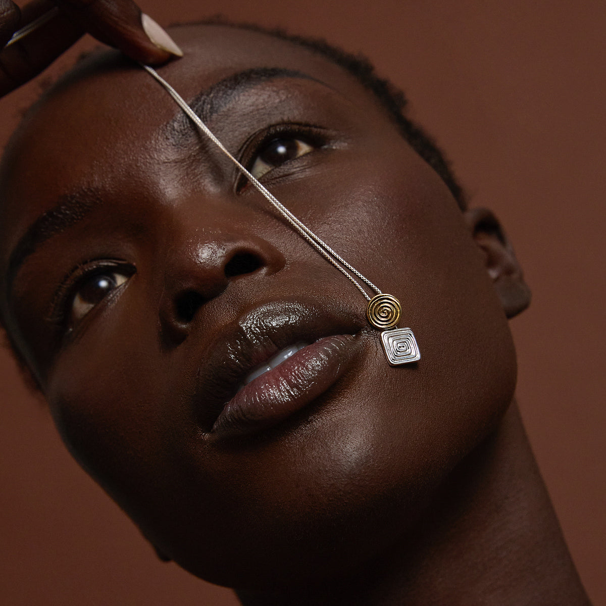 Labyrinthe Two-Tone Pendant