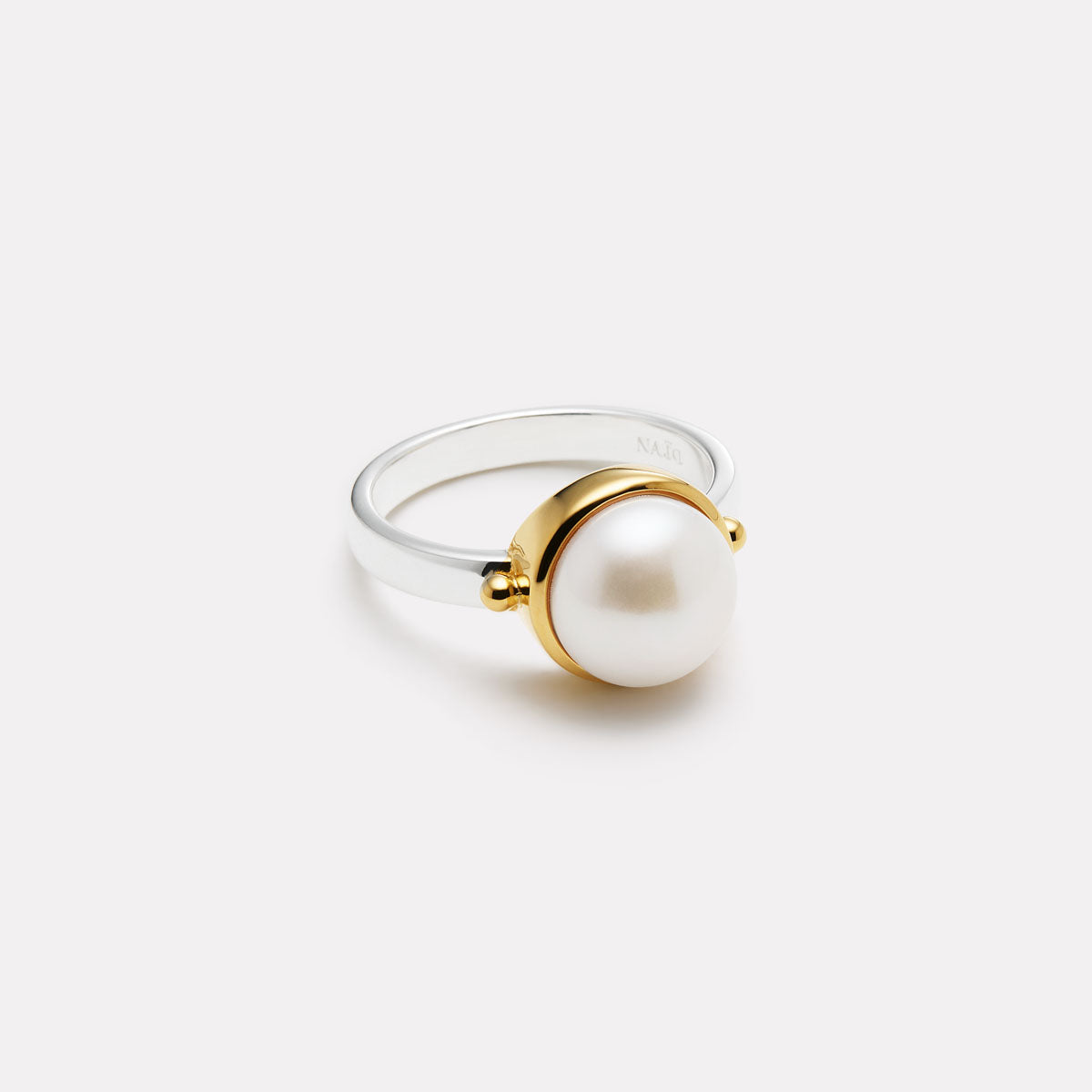 Garland Pearl Ring