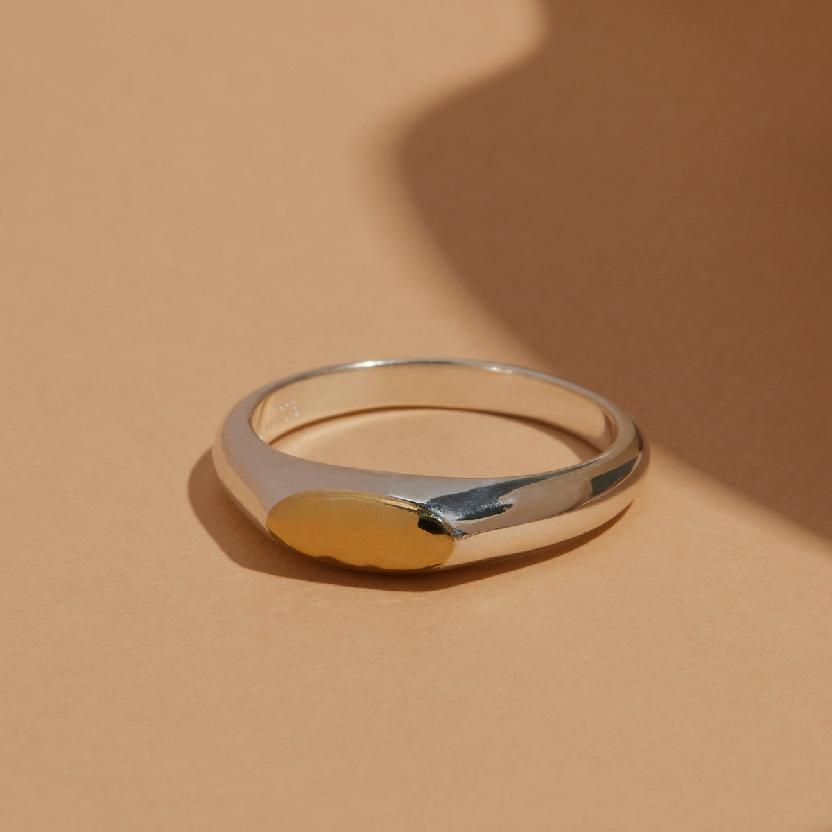 The Artiste Ring