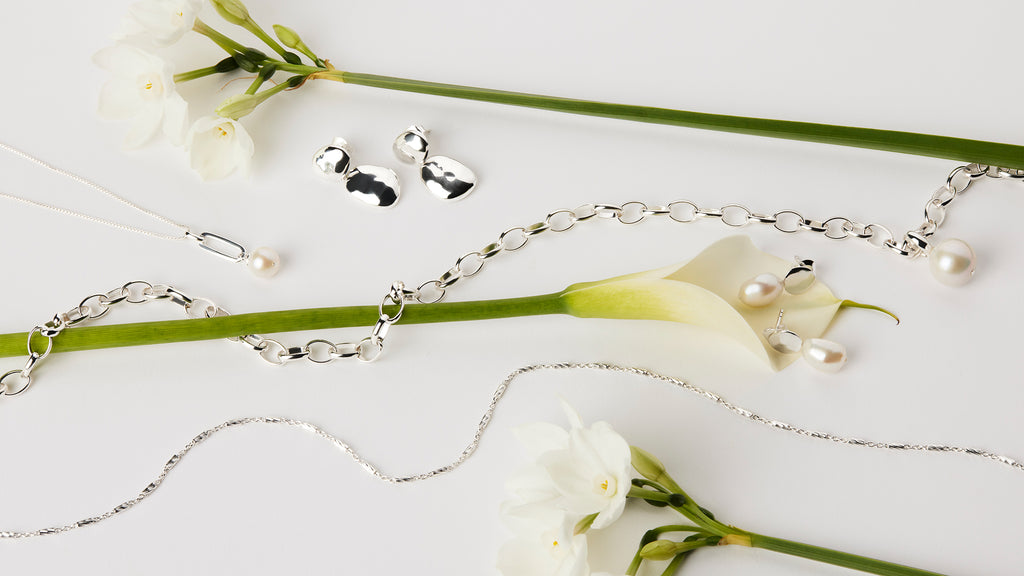 Eternal Elegance | The Bridal Gift Guide