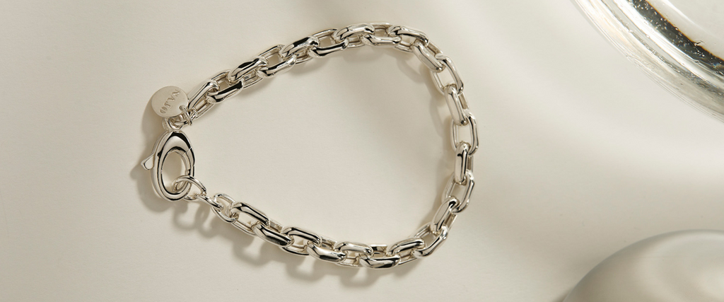Women's Silver Chain Bracelets