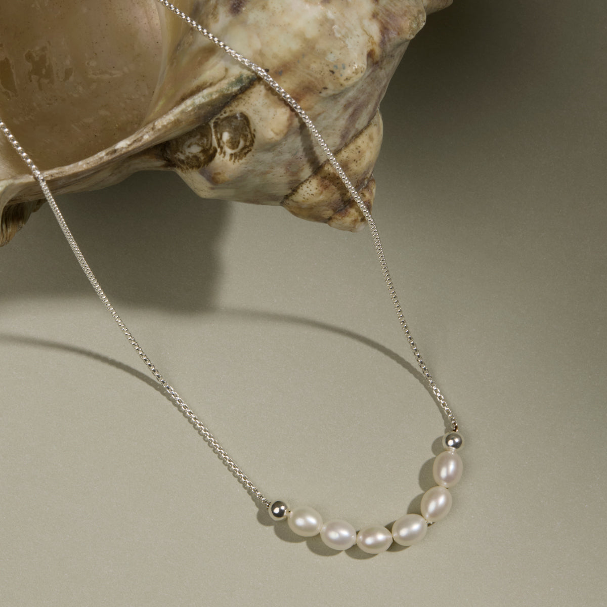 Shoreline Pearl Necklace