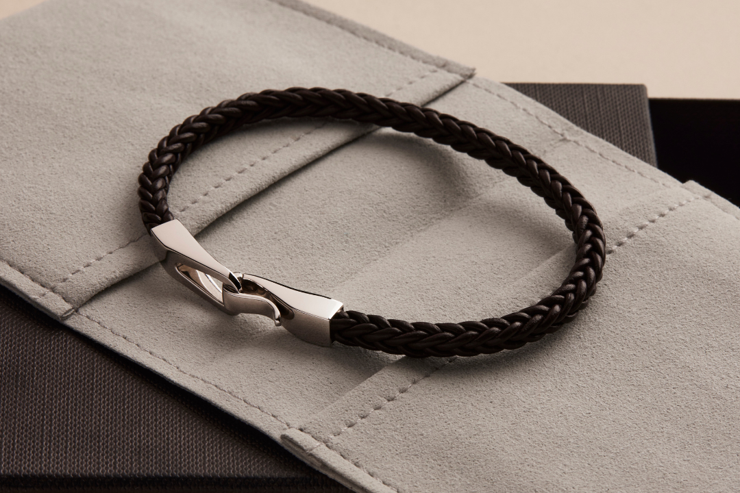 Kinetic Men's Silver Chain Bracelet – NAJO Kinetic Men's Silver Chain Bracelet – NAJO