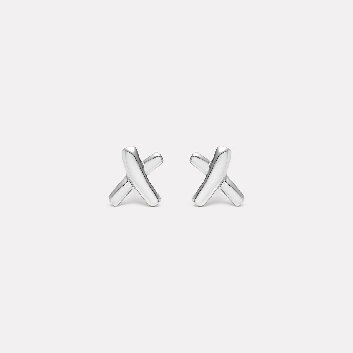 Sterling Silver Kiss Stud Earring