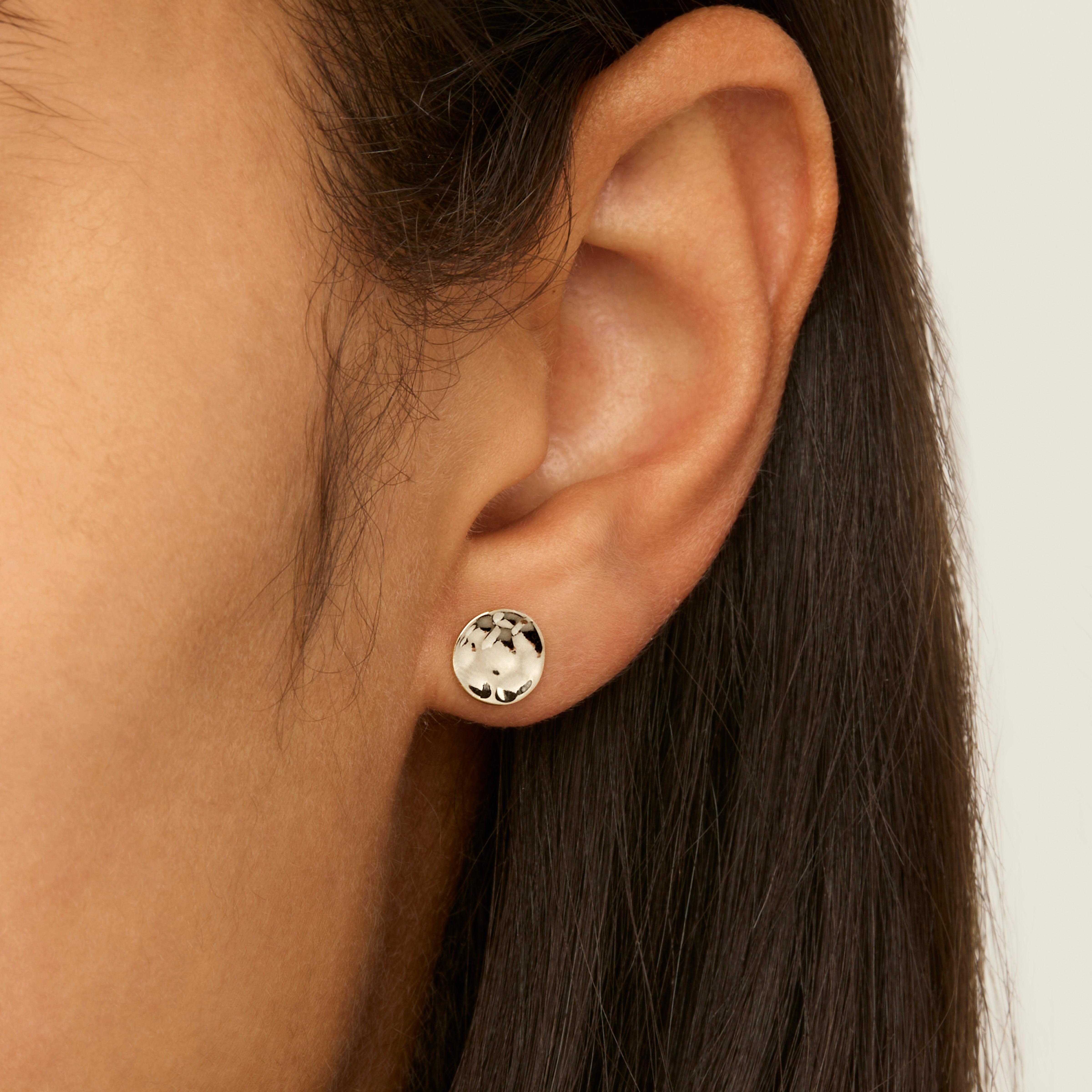 Double Beat Stud Earring