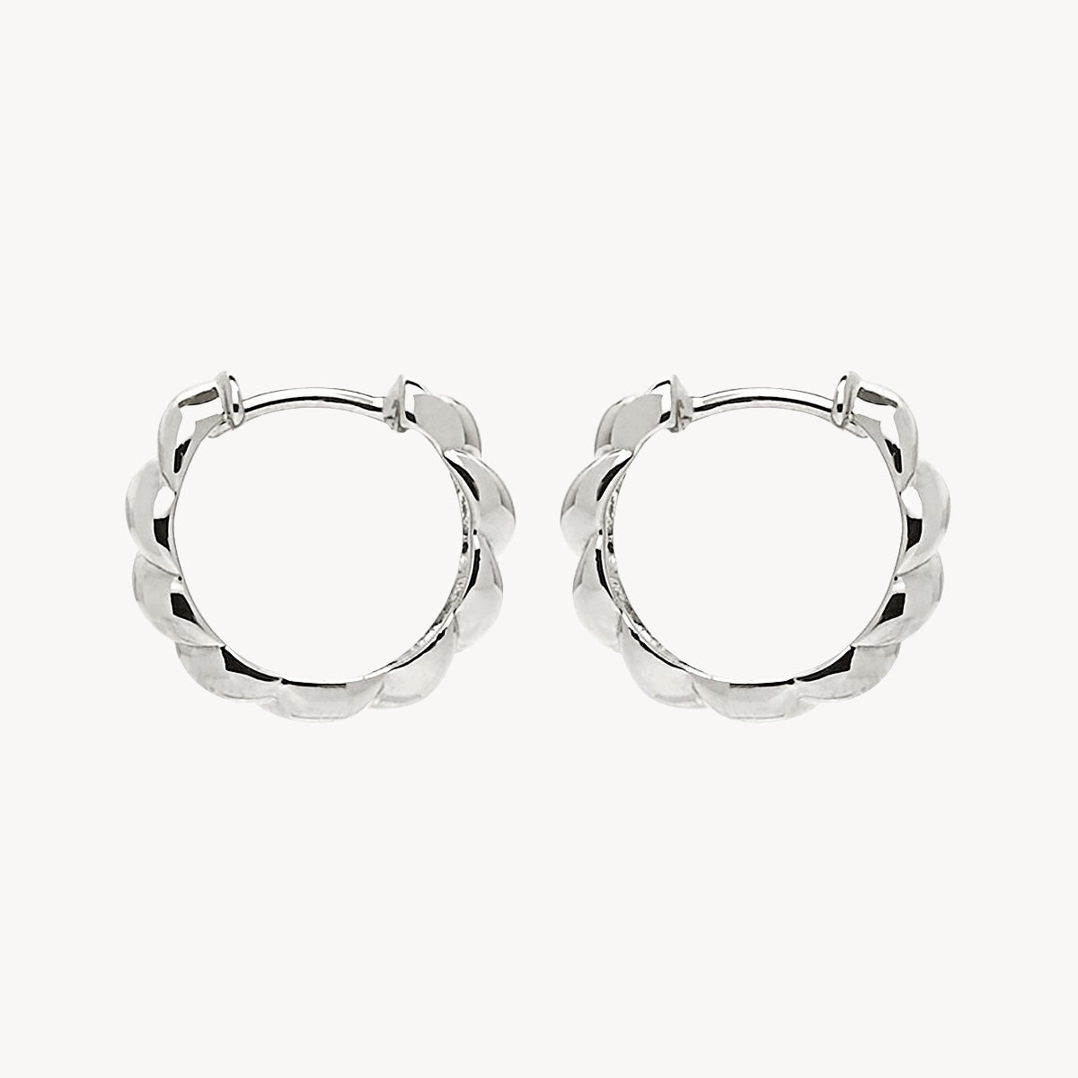 Zippy Twist Huggie Earring