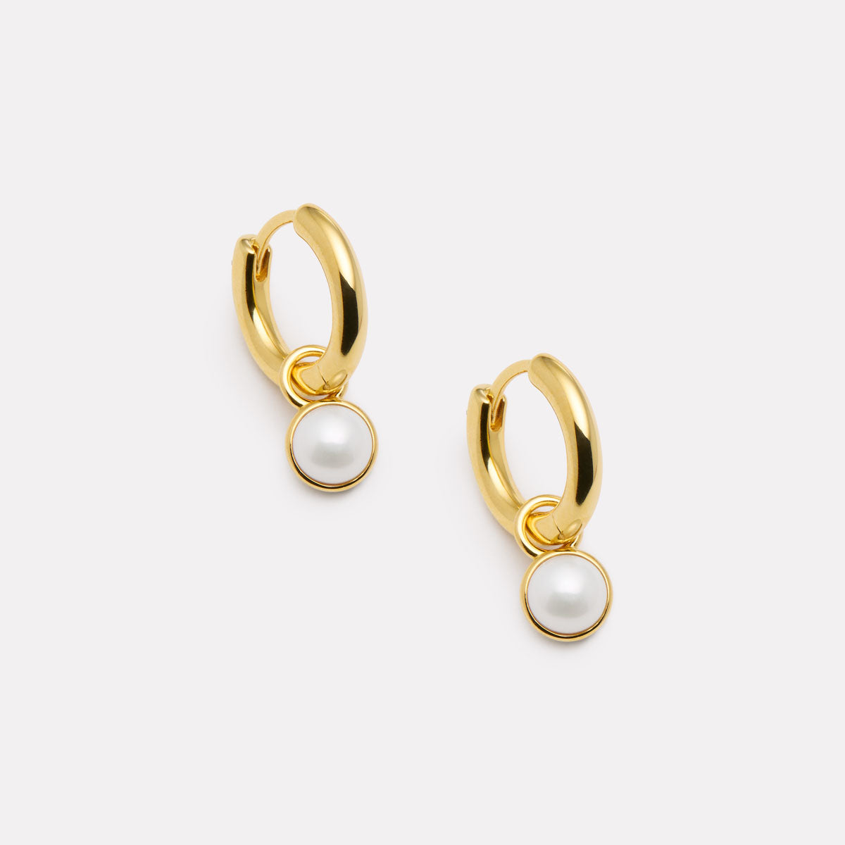 Yellow Gold Heavenly Pearl Earring