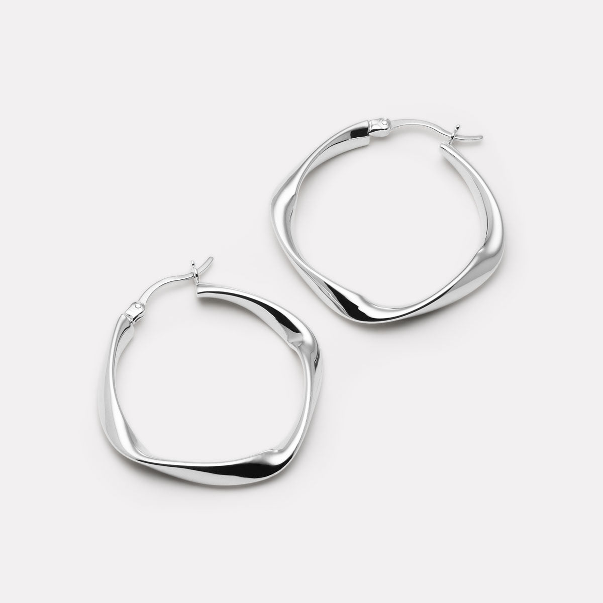 Sterling Silver Garden of Eden Hoop Earring