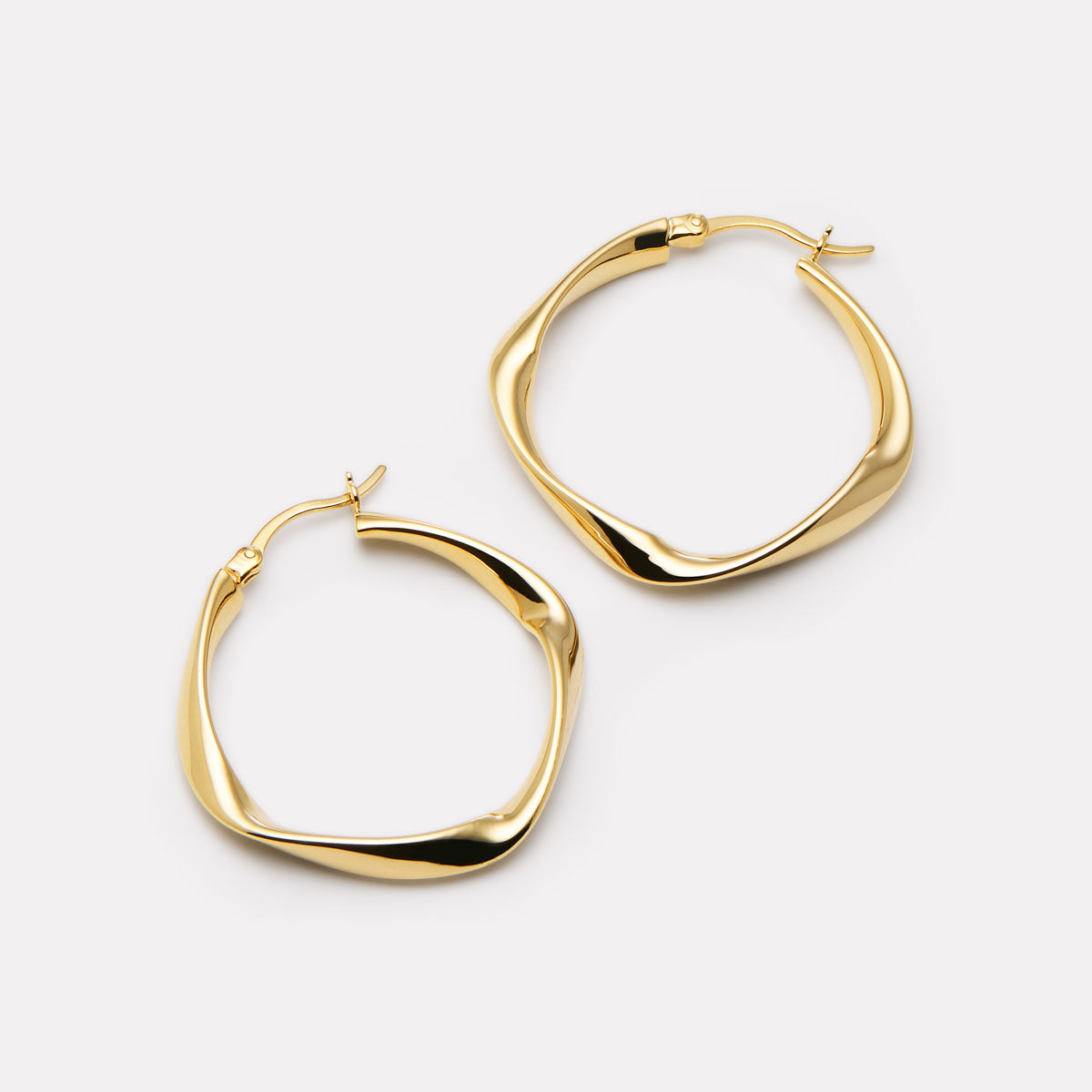 Yellow Gold Garden of Eden Hoop Earring
