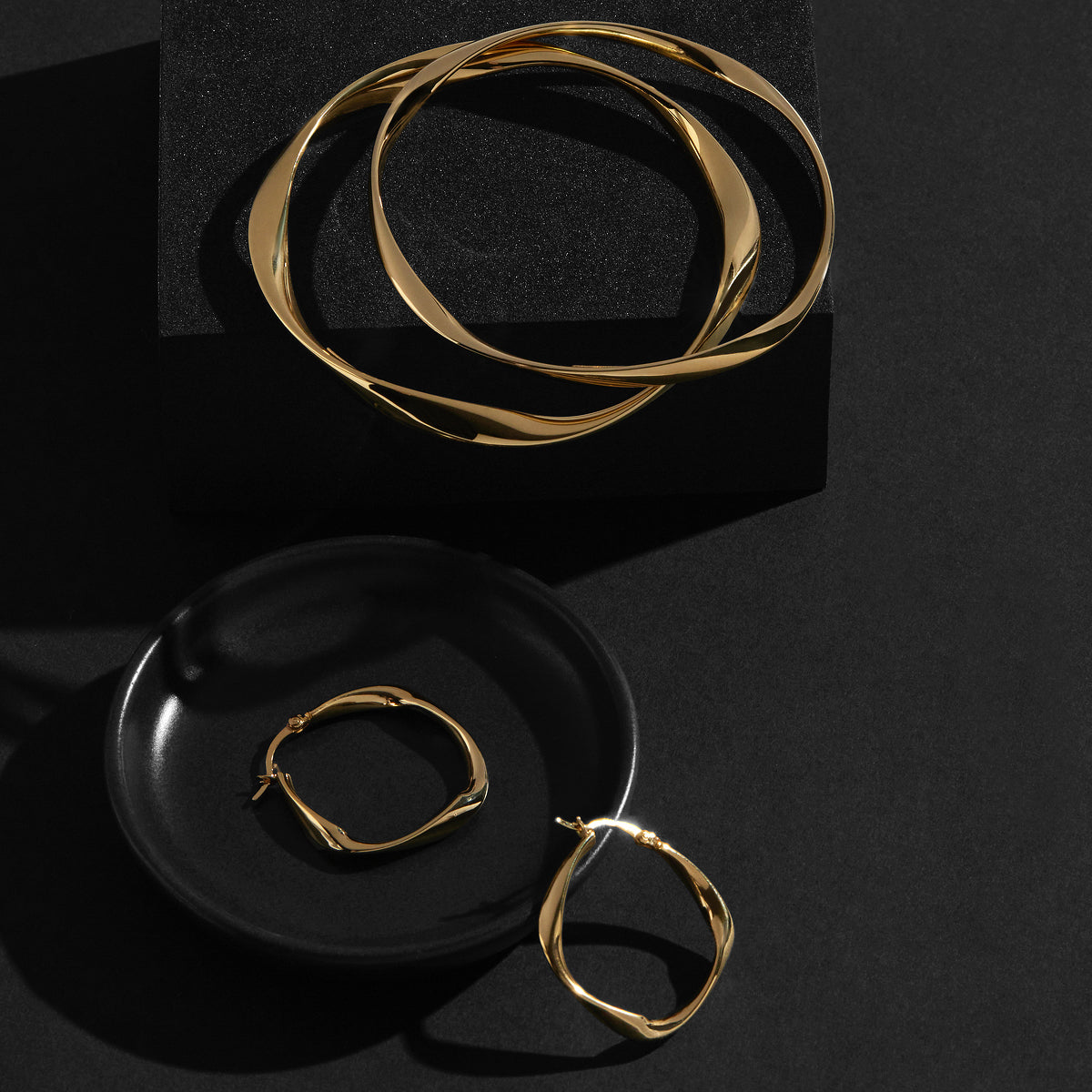 Garden of Eden Hoop Earring