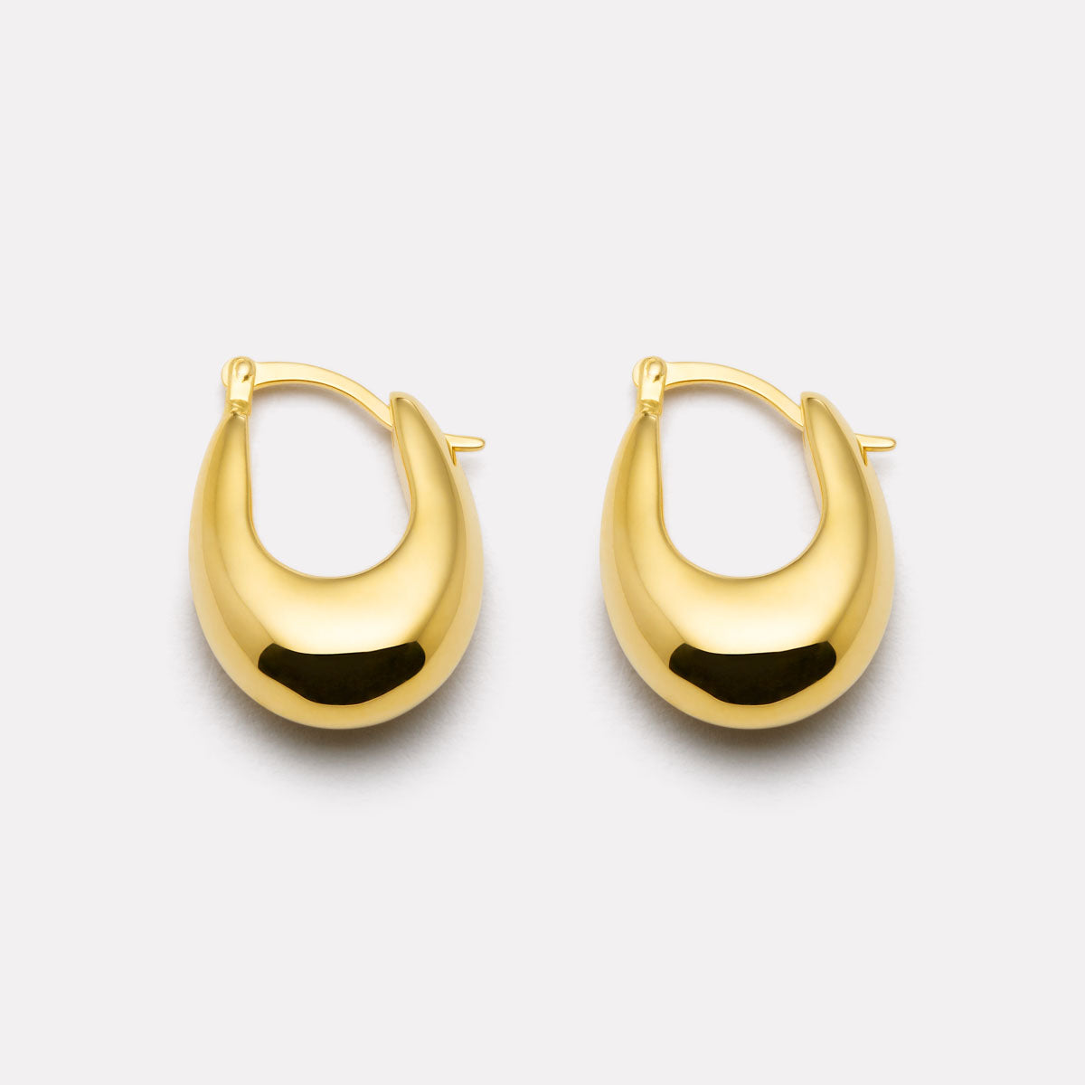 Yellow Gold Cloudland Hoop Earring