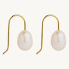 Isla Pearl Earring
