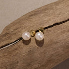 Mirage Pearl Earring