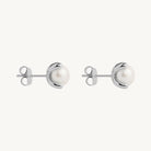 Moana Pearl Earring