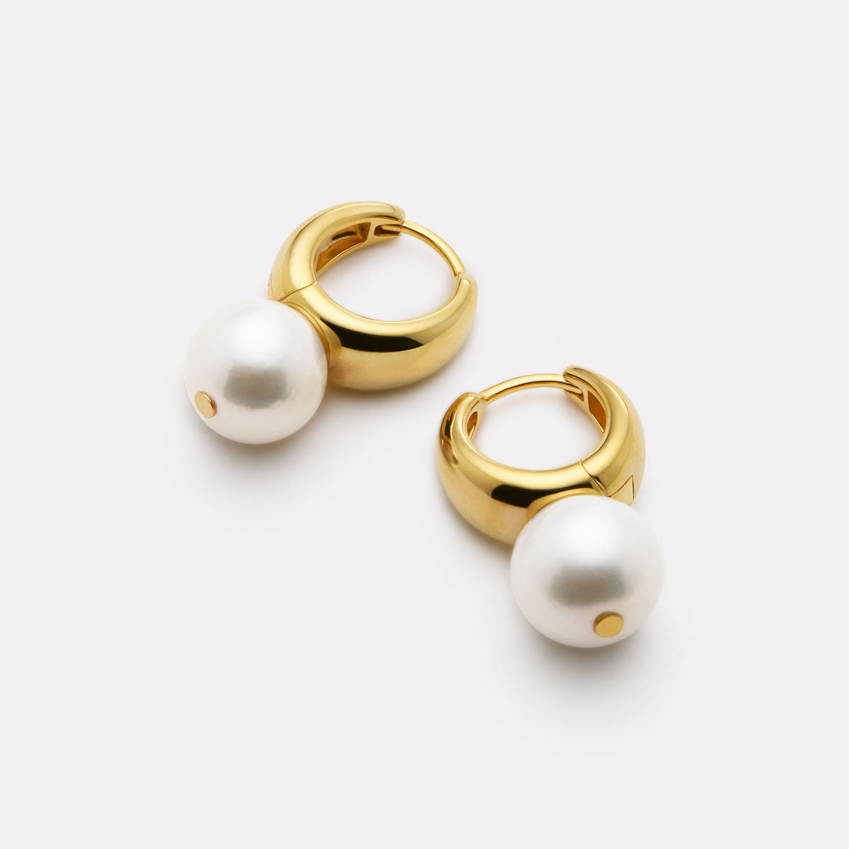 Yellow Gold Solana Pearl Earring