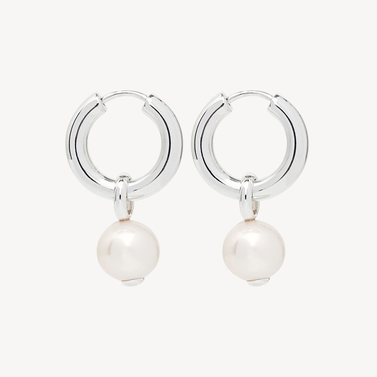 Ms Perla Earring